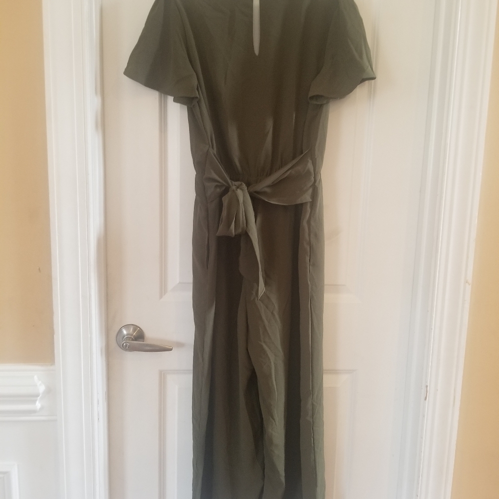 Wishlist apparel V-Neck surplice jumpsuit size M - Picture 2 of 7